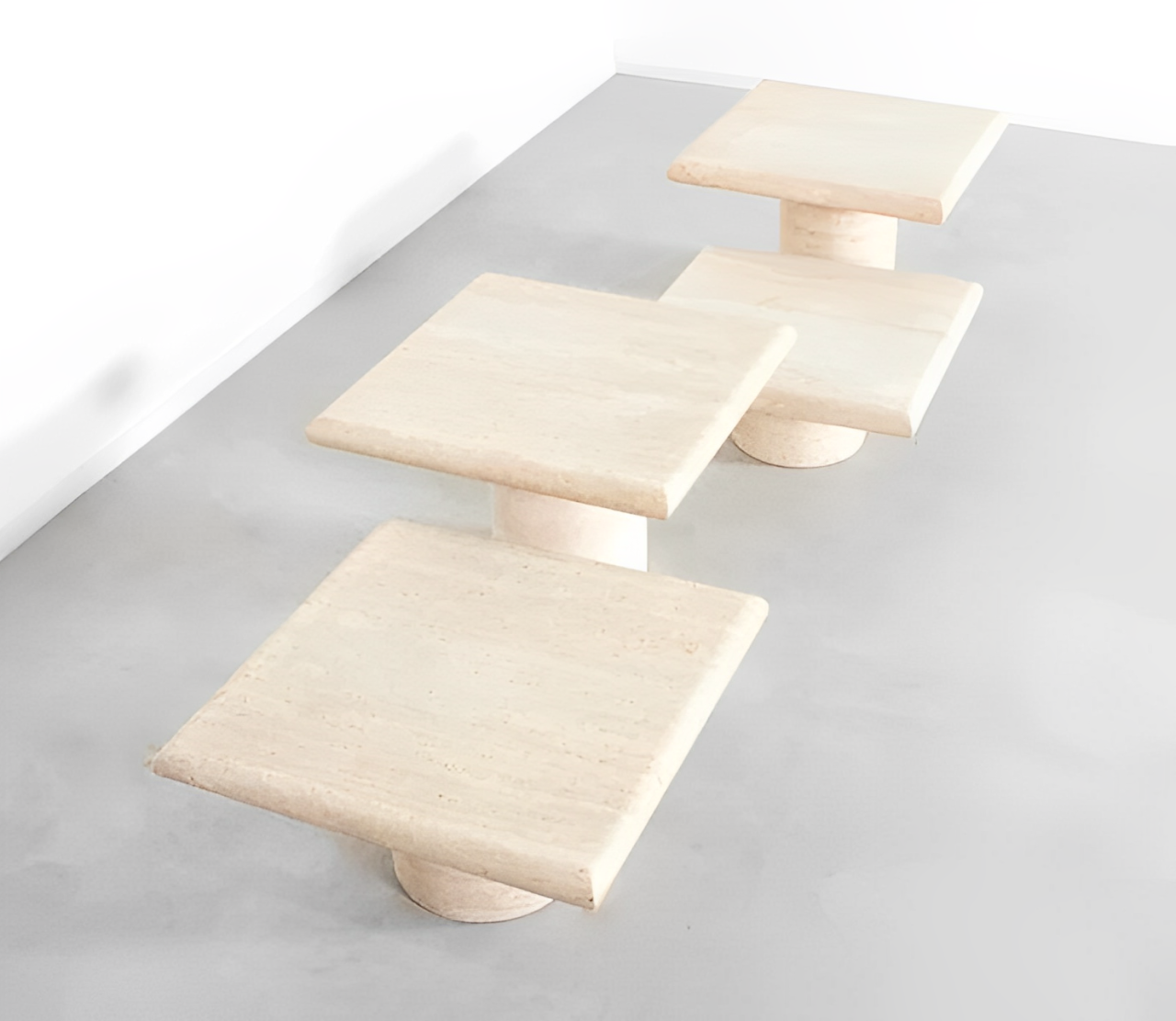 Vers Coffee Table